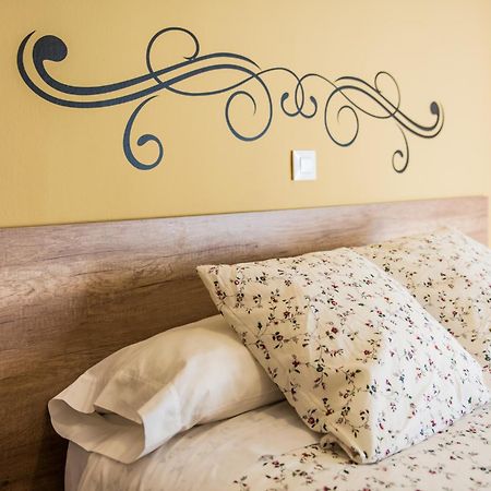 Hostal La Pastora كانديليدا المظهر الخارجي الصورة