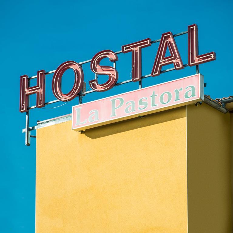 Hostal La Pastora كانديليدا المظهر الخارجي الصورة
